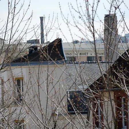 Apartment Loft En Bulles Epernay